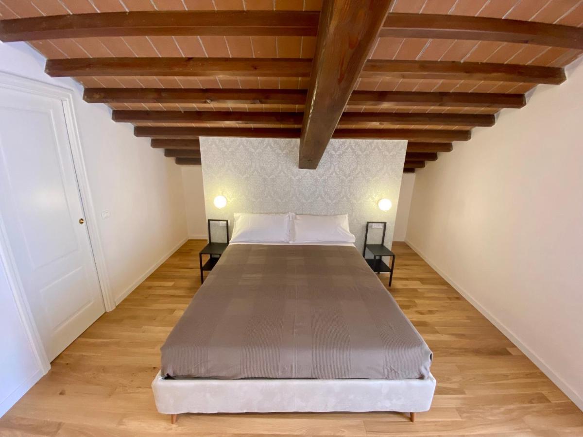 Residenza D'Epoca Dei Fondachi Hotell Sarzana Eksteriør bilde
