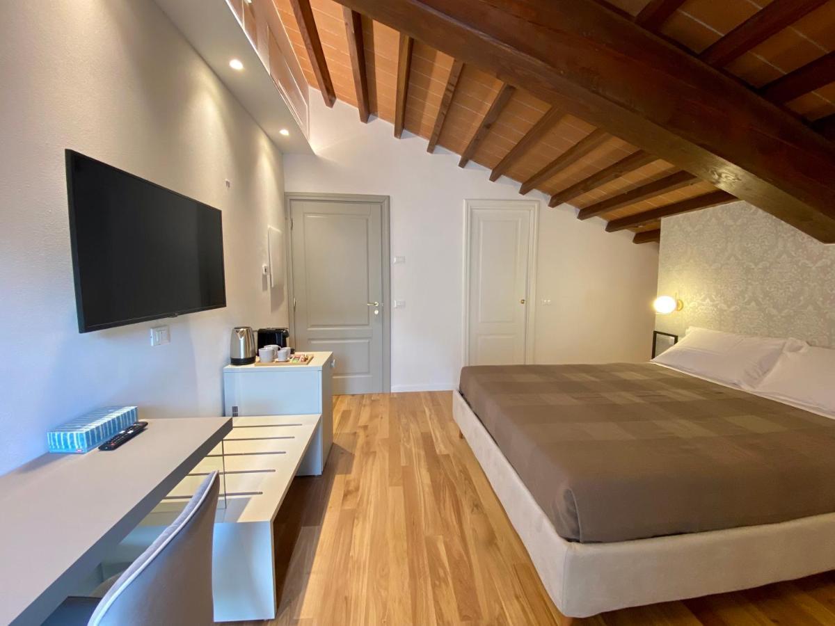 Residenza D'Epoca Dei Fondachi Hotell Sarzana Eksteriør bilde