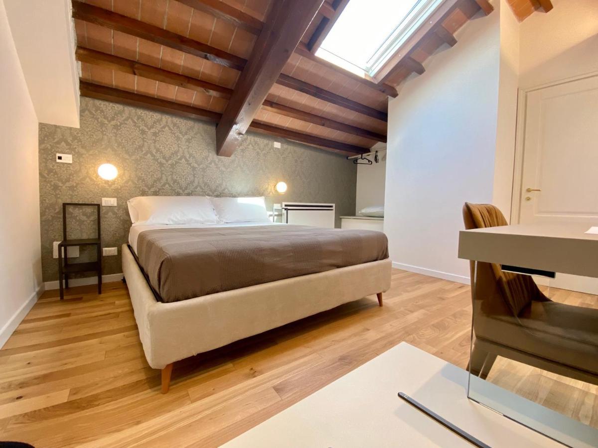 Residenza D'Epoca Dei Fondachi Hotell Sarzana Eksteriør bilde